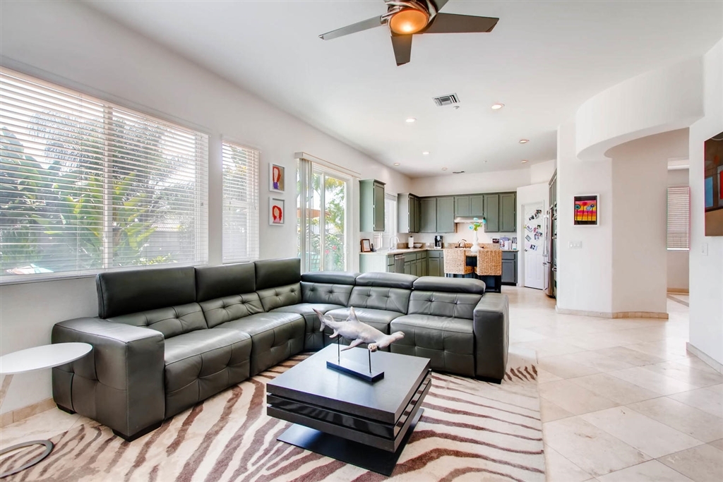1143 Alexandra Lane Encinitas, CA 92024 - Photo 9 of 25 Gallery Image 9