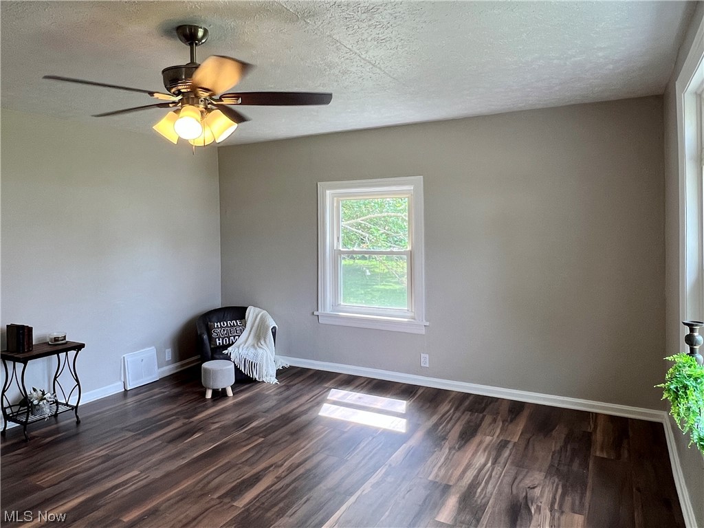 3521 Jaeger Road Lorain, OH 44053 - Photo 7 of 16 Gallery Image 7