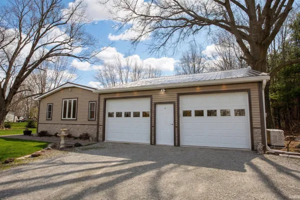 $275,000 | 9006 West Old Road 30, Etna Green, IN 46524