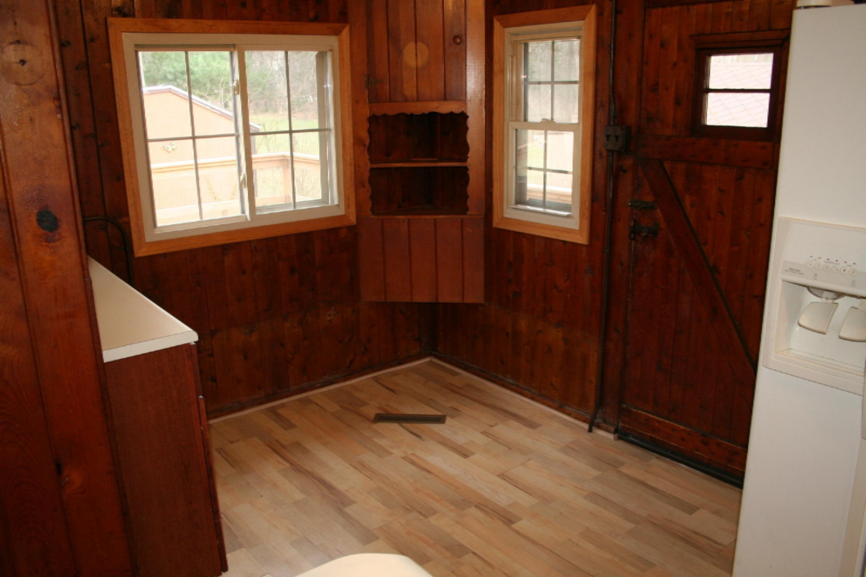 5373 Ridge Road Stevensville, MI 49127 - Photo 14 of 41 IMG_7881
