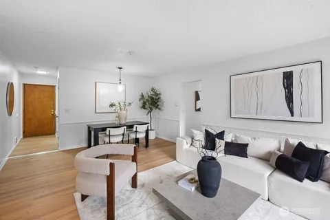 $325,000 | 4811 180th Street Street Southwest, Unit D101, Lynnwood, WA 98037