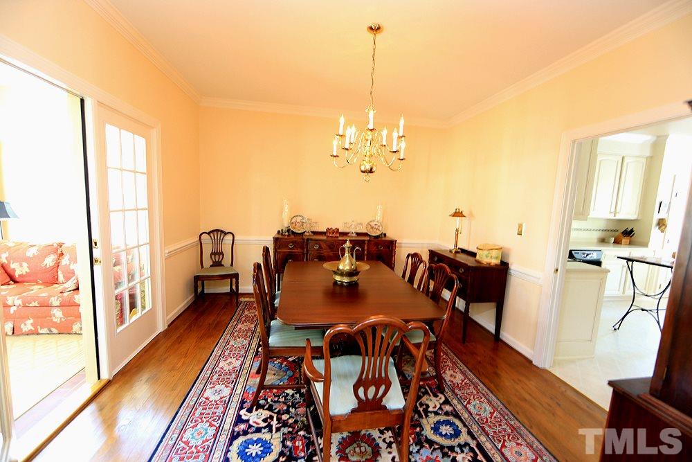 405 Crabbery Lane Raleigh, NC 27609 - Photo 7 of 24 Gallery Image 7
