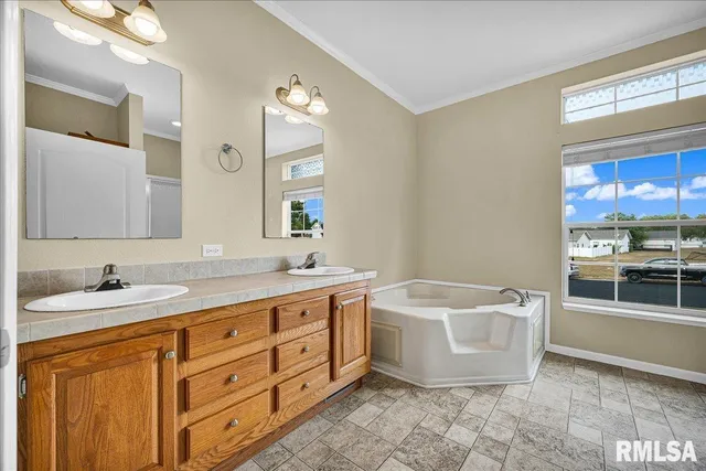 $239,900 | 124 South Columbus Street, North Pekin, IL 61554