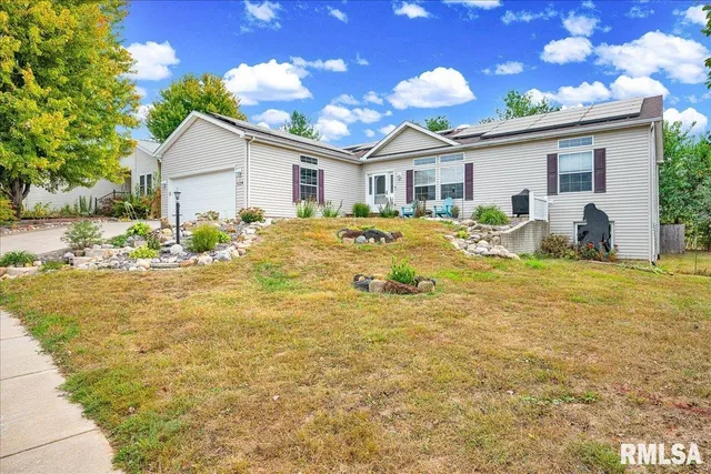 $239,900 | 124 South Columbus Street, North Pekin, IL 61554