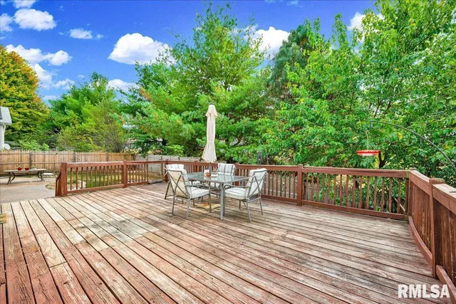 $239,900 | 124 South Columbus Street, North Pekin, IL 61554