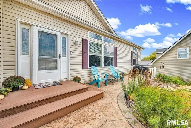 $239,900 | 124 South Columbus Street, North Pekin, IL 61554