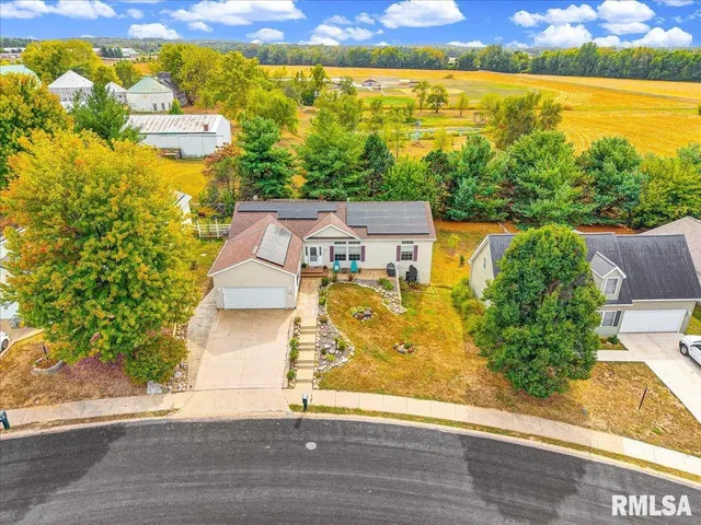 $239,900 | 124 South Columbus Street, North Pekin, IL 61554