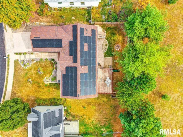 $239,900 | 124 South Columbus Street, North Pekin, IL 61554