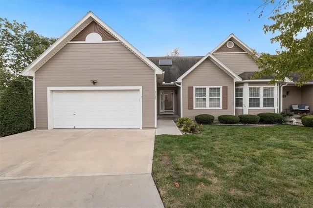 $265,000 | 4326 South Bryant Drive, Independence, MO 64055