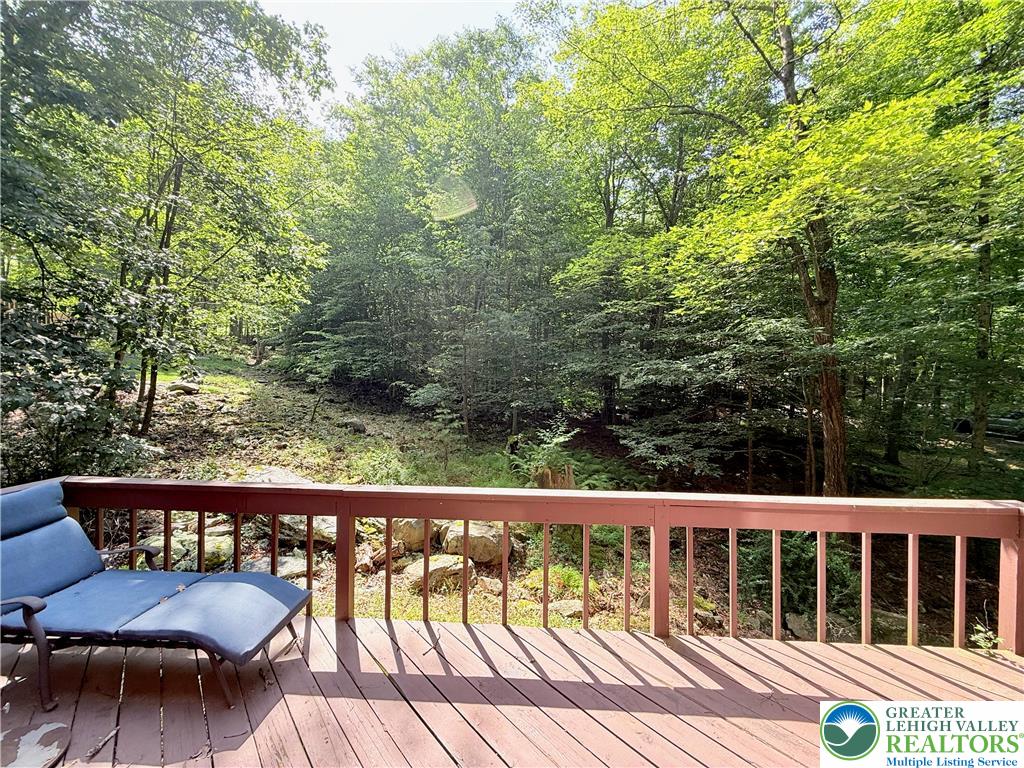 193 Canterbury Road Bushkill, PA 18324 - Photo 16 of 32 a view of balcony with furniture