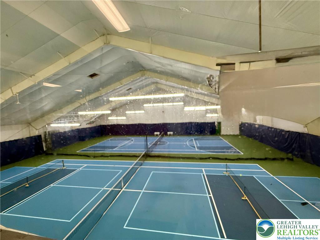 193 Canterbury Road Bushkill, PA 18324 - Photo 26 of 32 a view of a tennis court