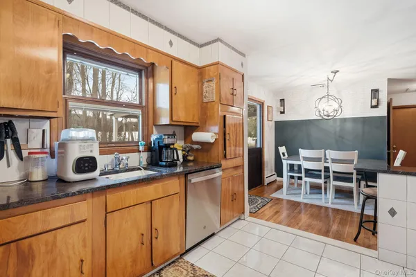 $3,850 | Undisclosed Address, Patterson, NY 12563