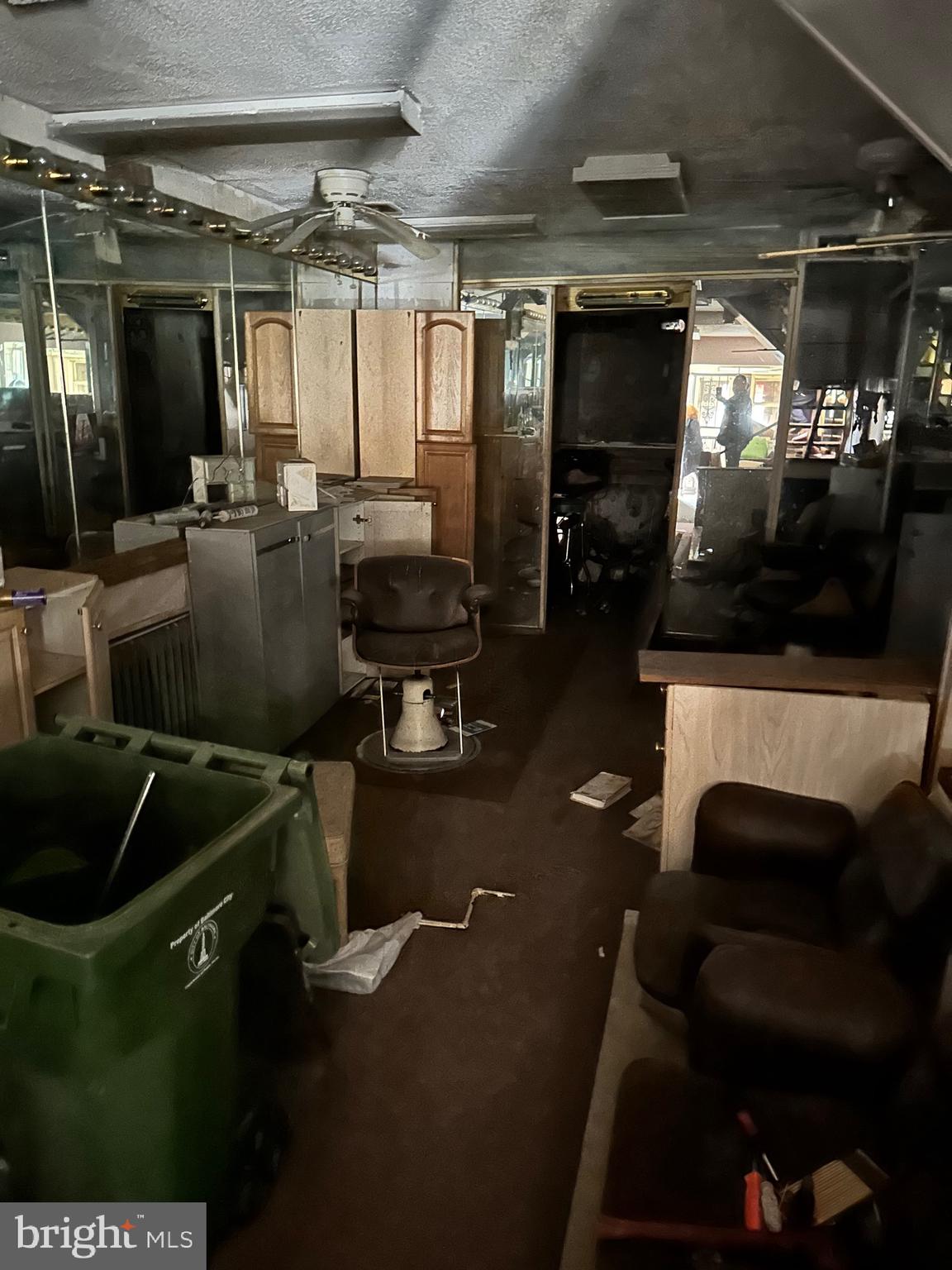 1905 North Ellamont Street Baltimore, MD 21216 - Photo 2 of 14