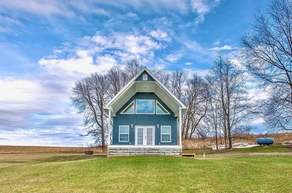 16067 Smith Road Fredericktown, OH 43019 - Photo 3 of 31 1-24