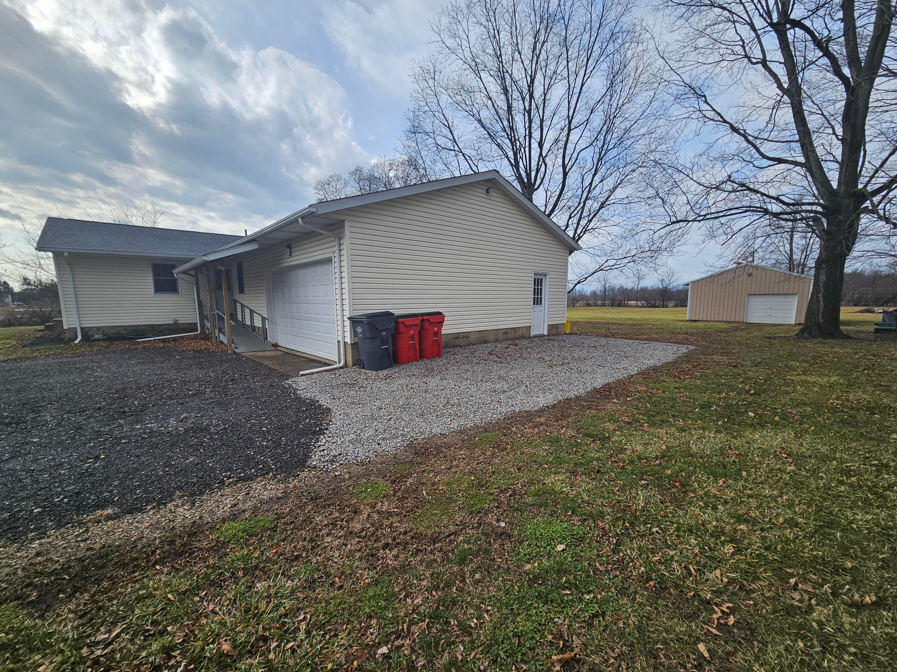 7300 Summit Road Southwest Pataskala, OH 43068 - Photo 46 of 49 Side