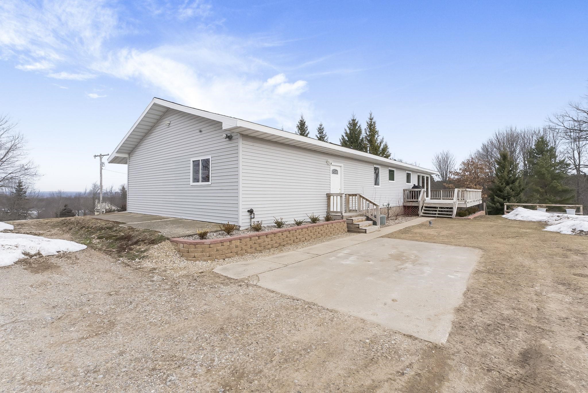 3800 North 13 Road Mesick, MI 49668 - Photo 48 of 70