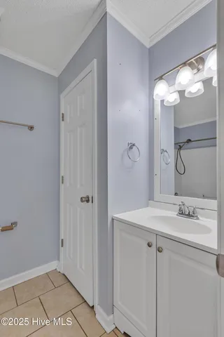 $240,000 | 409 Foxtrace Lane, Hubert, NC 28539