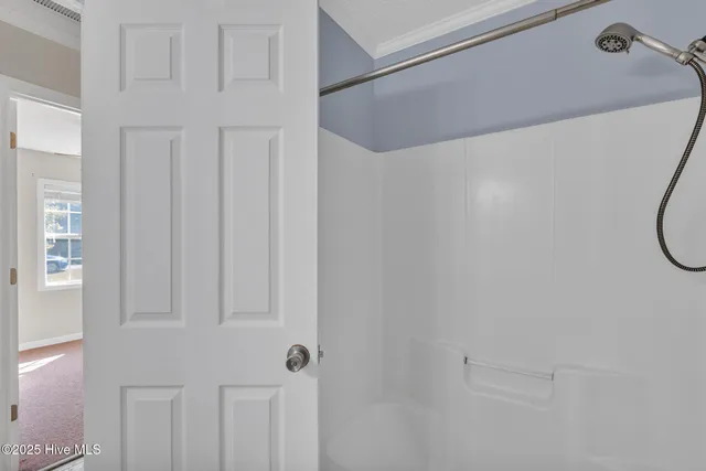 $240,000 | 409 Foxtrace Lane, Hubert, NC 28539