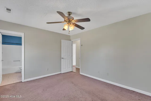 $240,000 | 409 Foxtrace Lane, Hubert, NC 28539