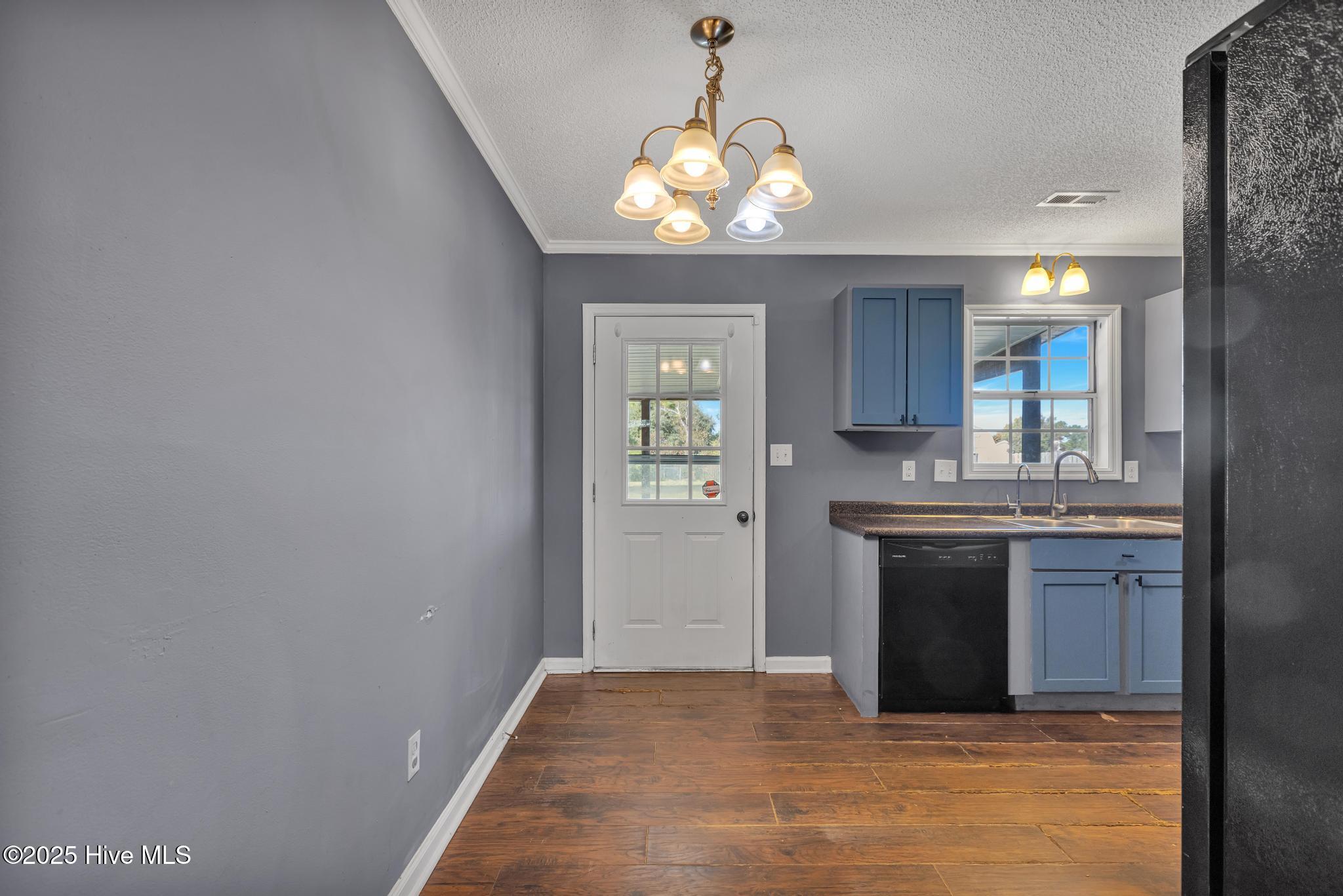 409 Foxtrace Lane Hubert, NC 28539 - Photo 8 of 28 425A3117