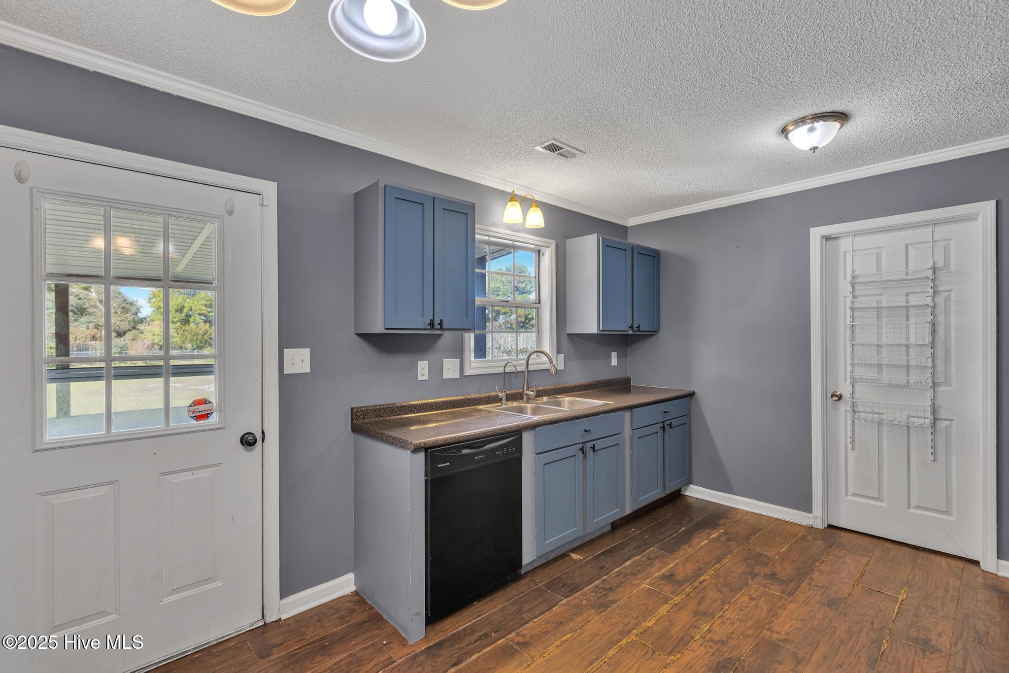 409 Foxtrace Lane Hubert, NC 28539 - Photo 9 of 28 425A3120