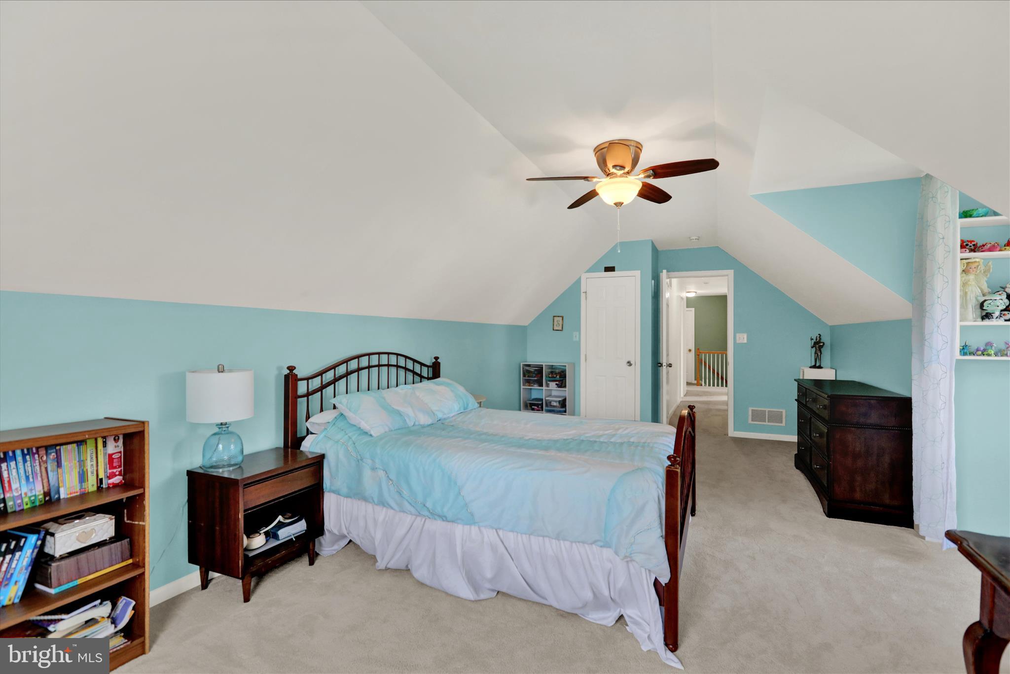 678 West Ridge Road Elizabethtown, PA 17022 - Photo 26 of 42 360_2480
