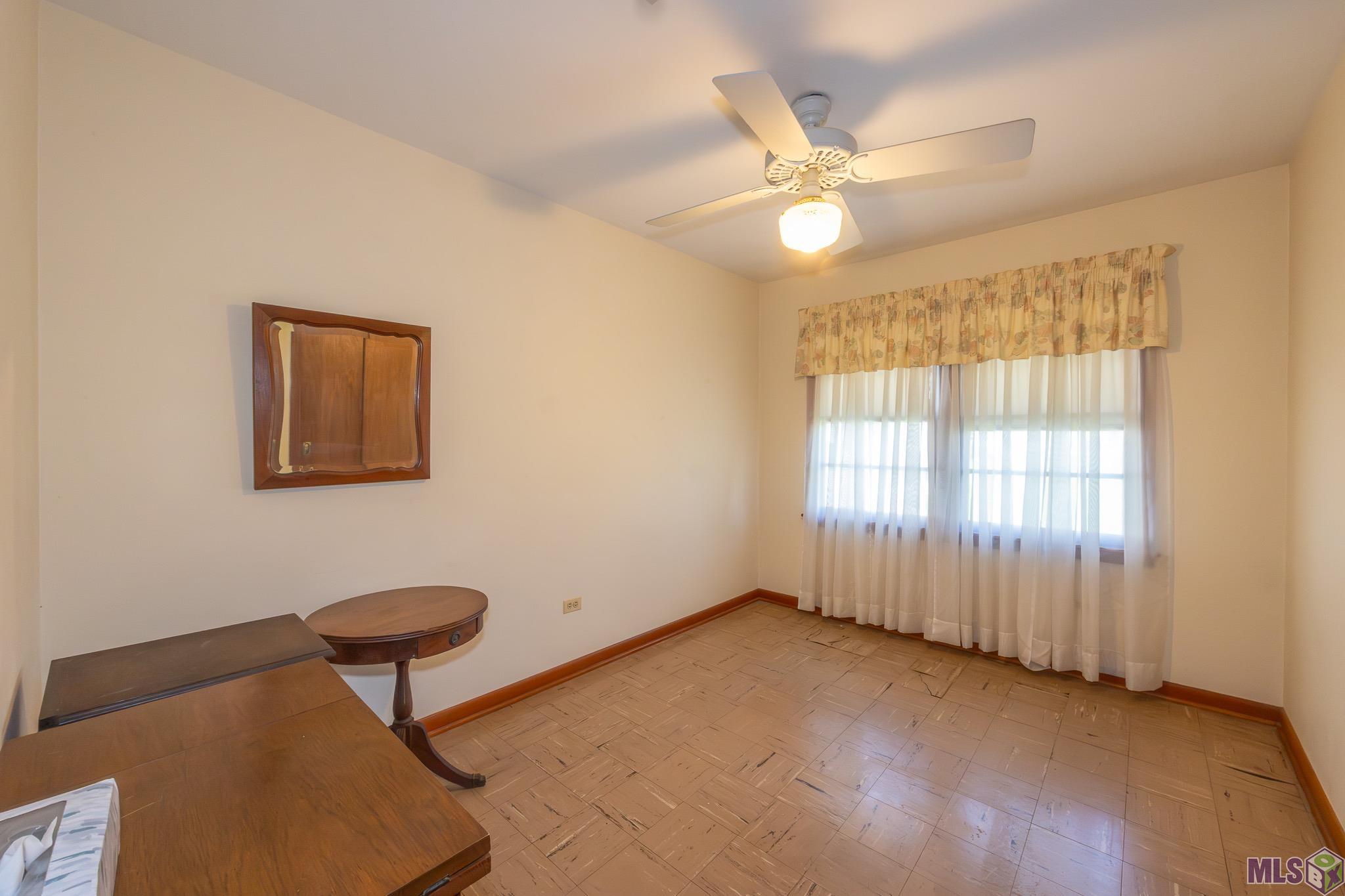 158 Wayne Avenue Houma, LA 70360 - Photo 9 of 14 Bedroom 3