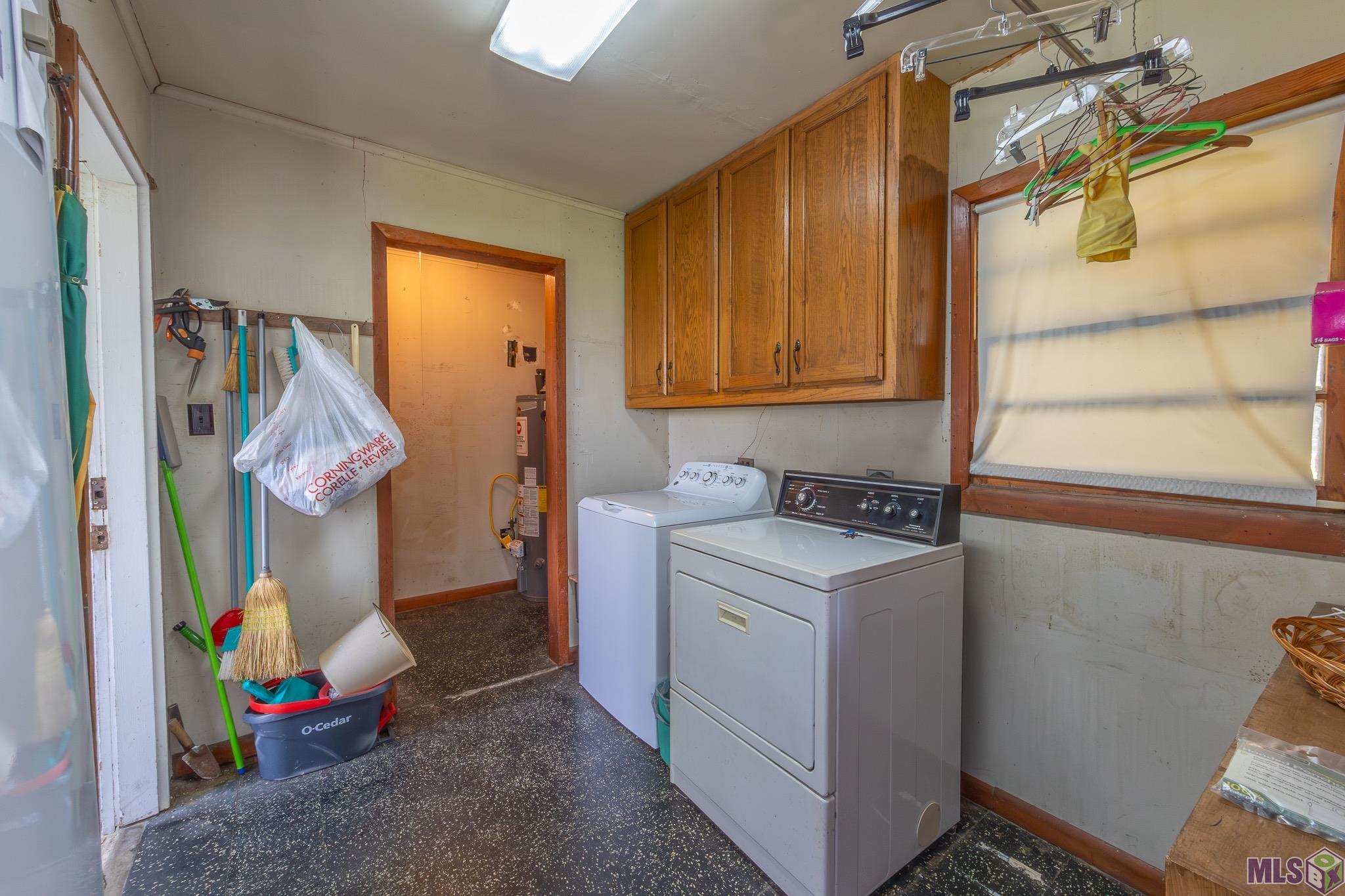 158 Wayne Avenue Houma, LA 70360 - Photo 10 of 14 Laundry