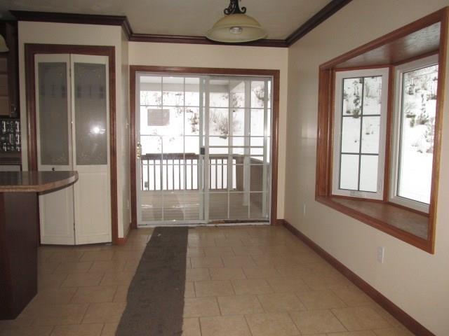 1892 Dime Road Vandergrift, PA 15690 - Photo 8 of 16