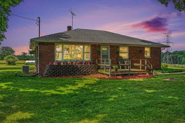$329,900 | 15290 South Enzian Road, Plainwell, MI 49080
