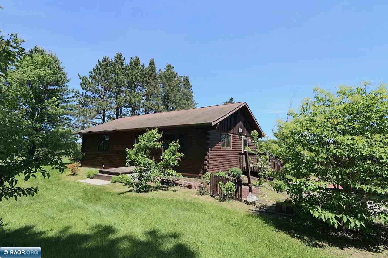 7464 Pearson Road Virginia, MN 55792 - Photo 2 of 34