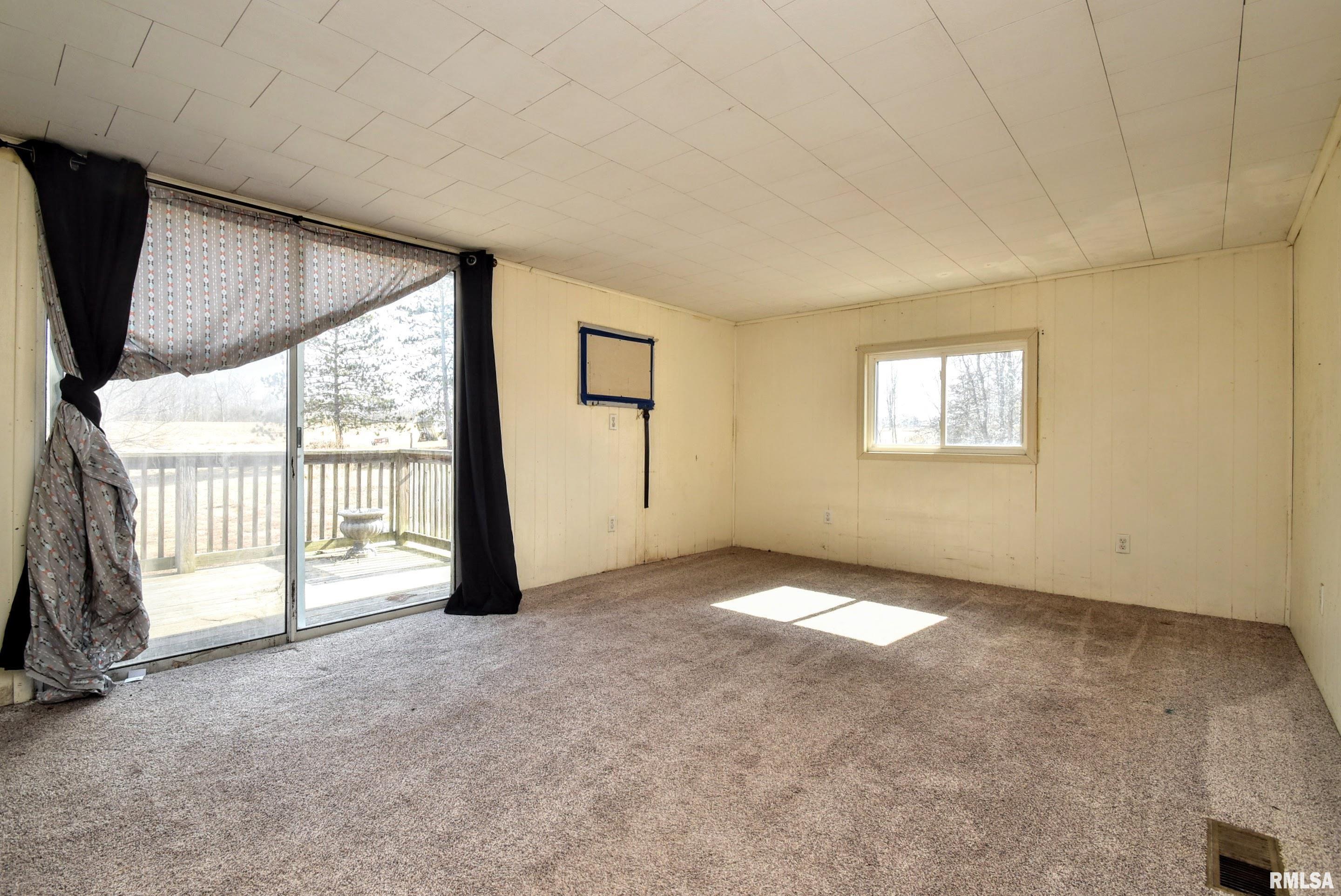 2916 North Trivoli Road Trivoli, IL 61569 - Photo 20 of 32