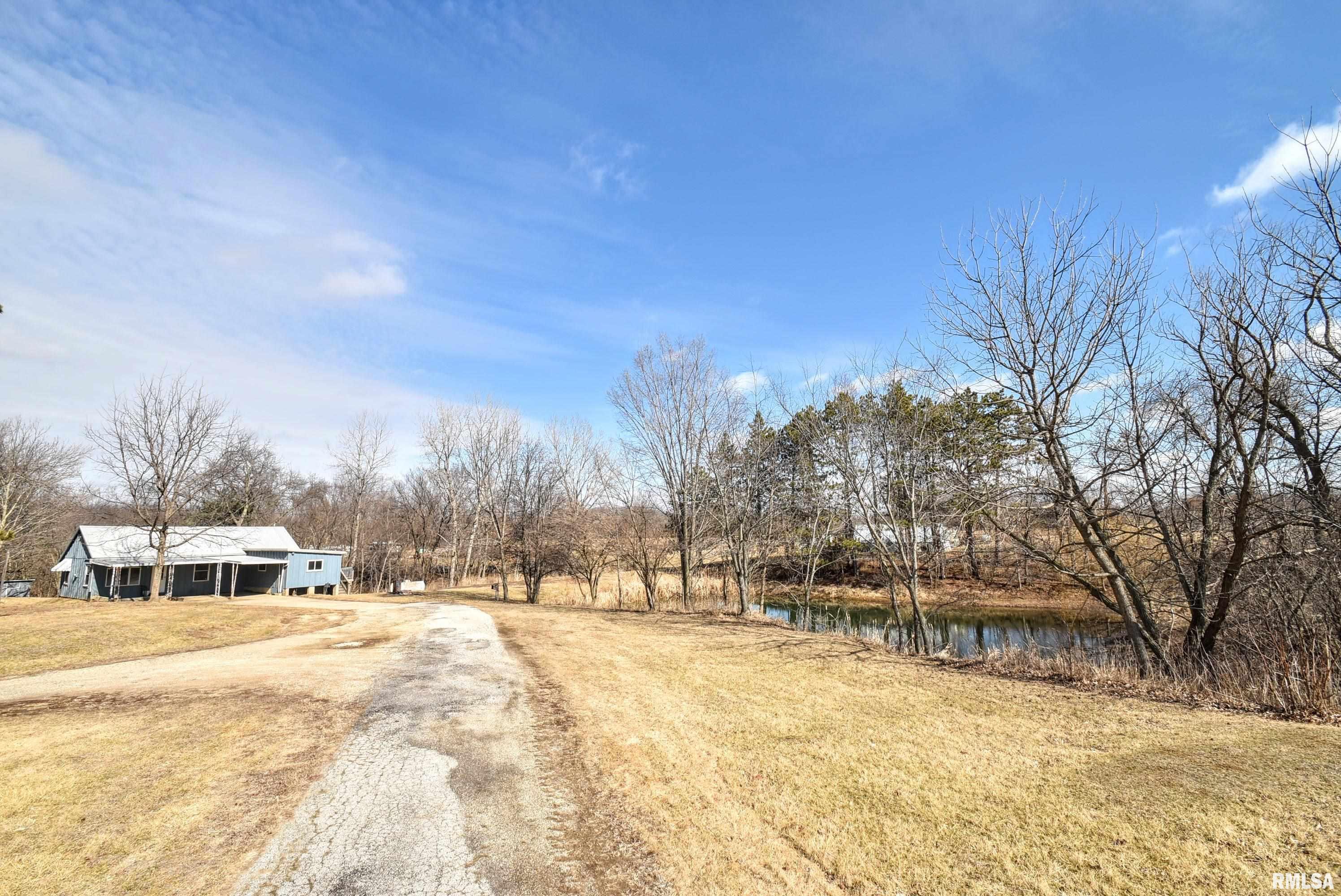 2916 North Trivoli Road Trivoli, IL 61569 - Photo 4 of 32