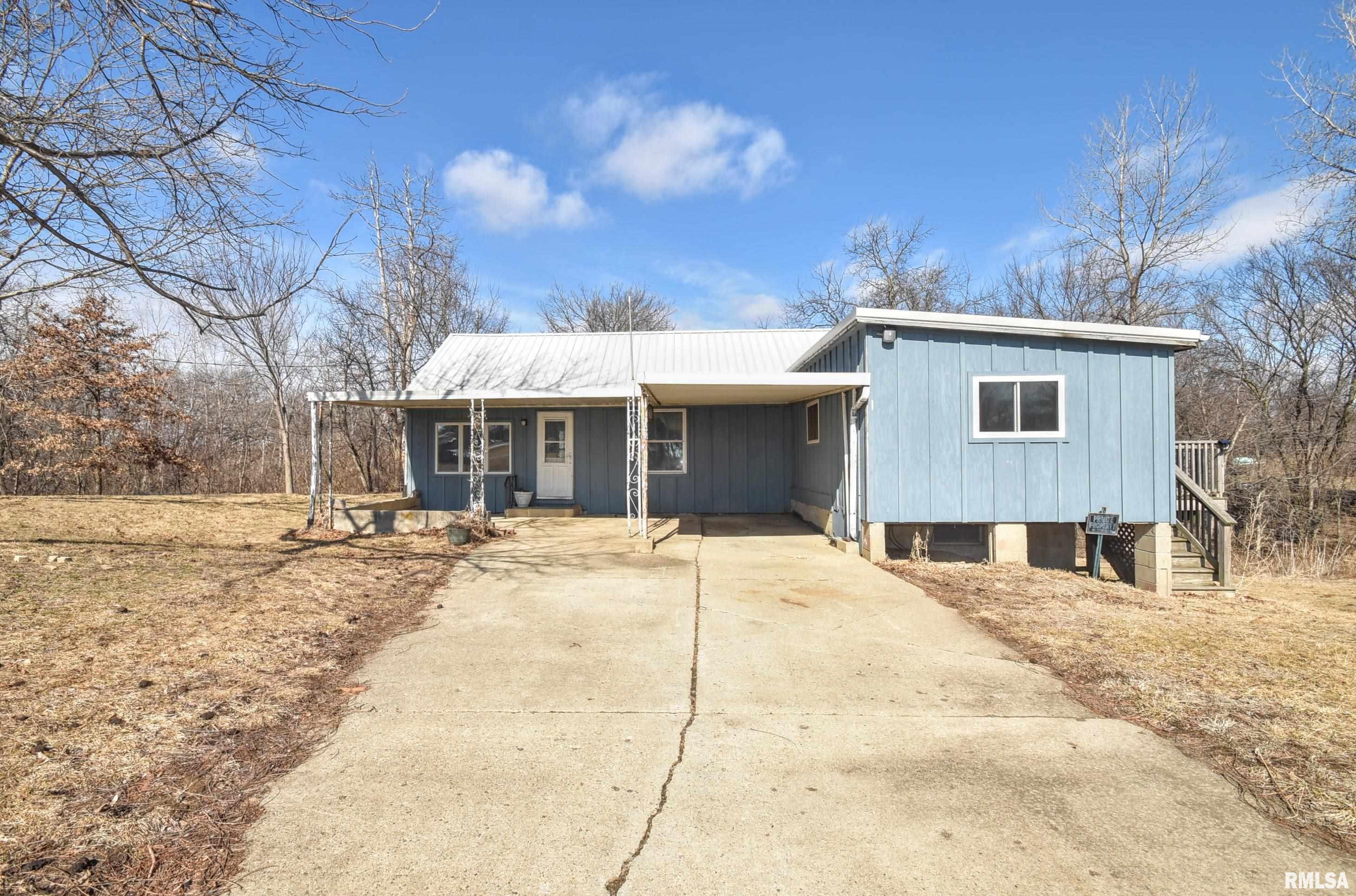 2916 North Trivoli Road Trivoli, IL 61569 - Photo 5 of 32