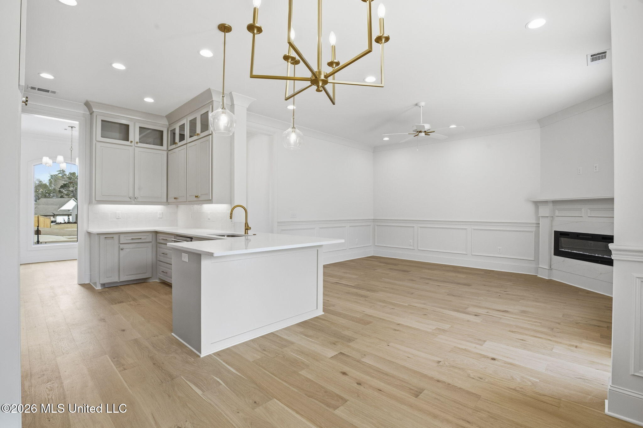 181 Bronson Bend Flowood, MS 39232 - Photo 18 of 60 Living Room