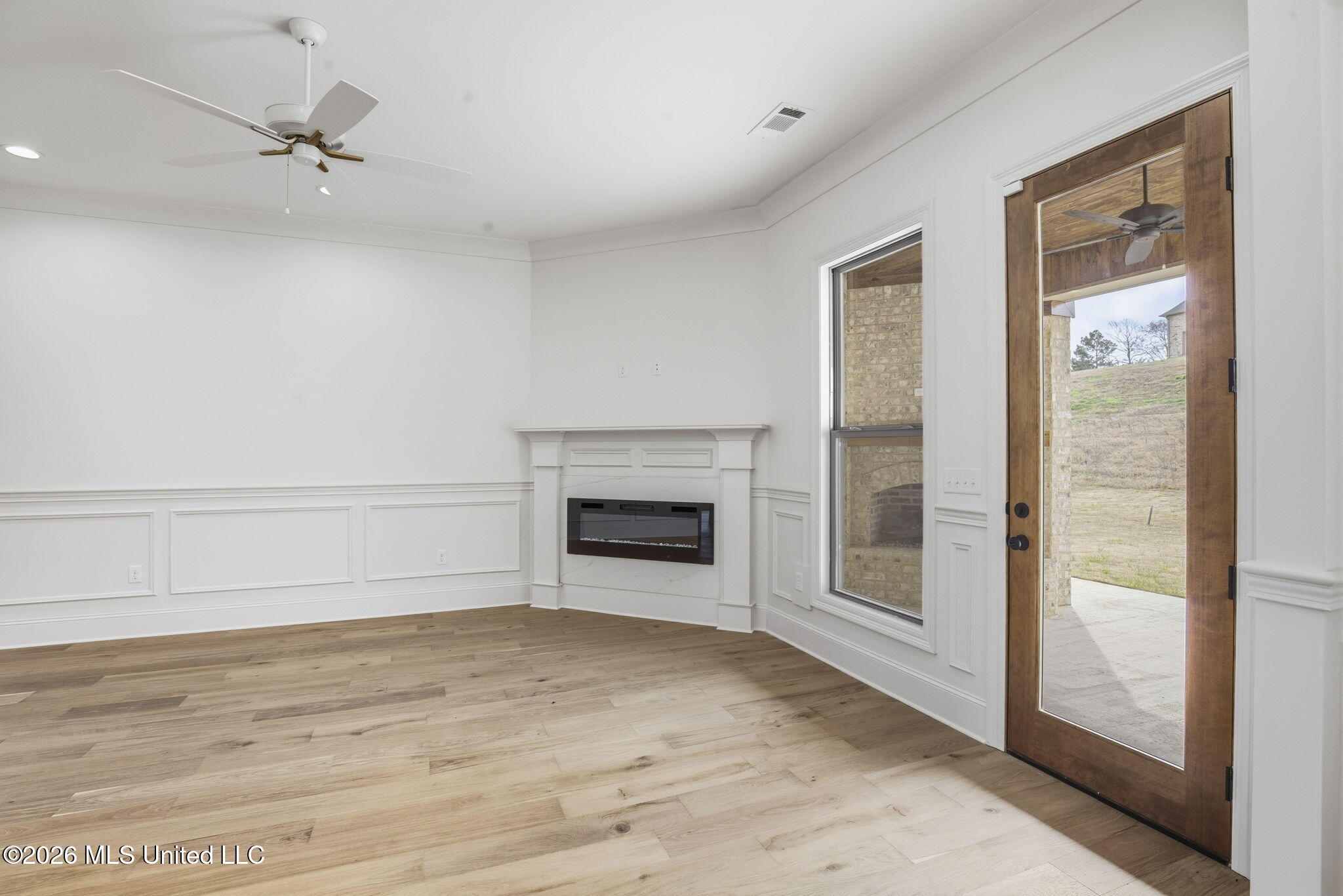 181 Bronson Bend Flowood, MS 39232 - Photo 22 of 60 Living Room