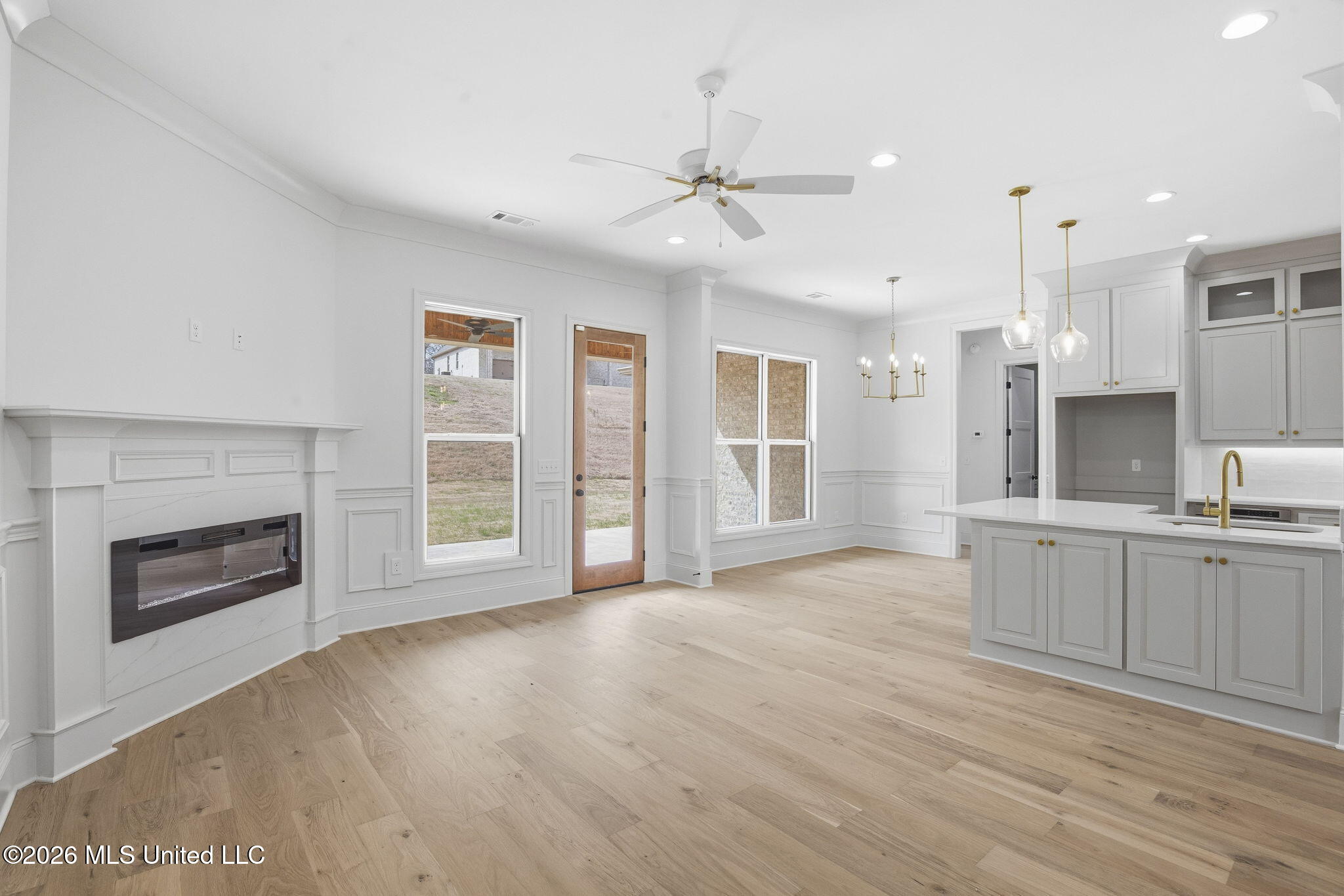 181 Bronson Bend Flowood, MS 39232 - Photo 24 of 60 Living Room