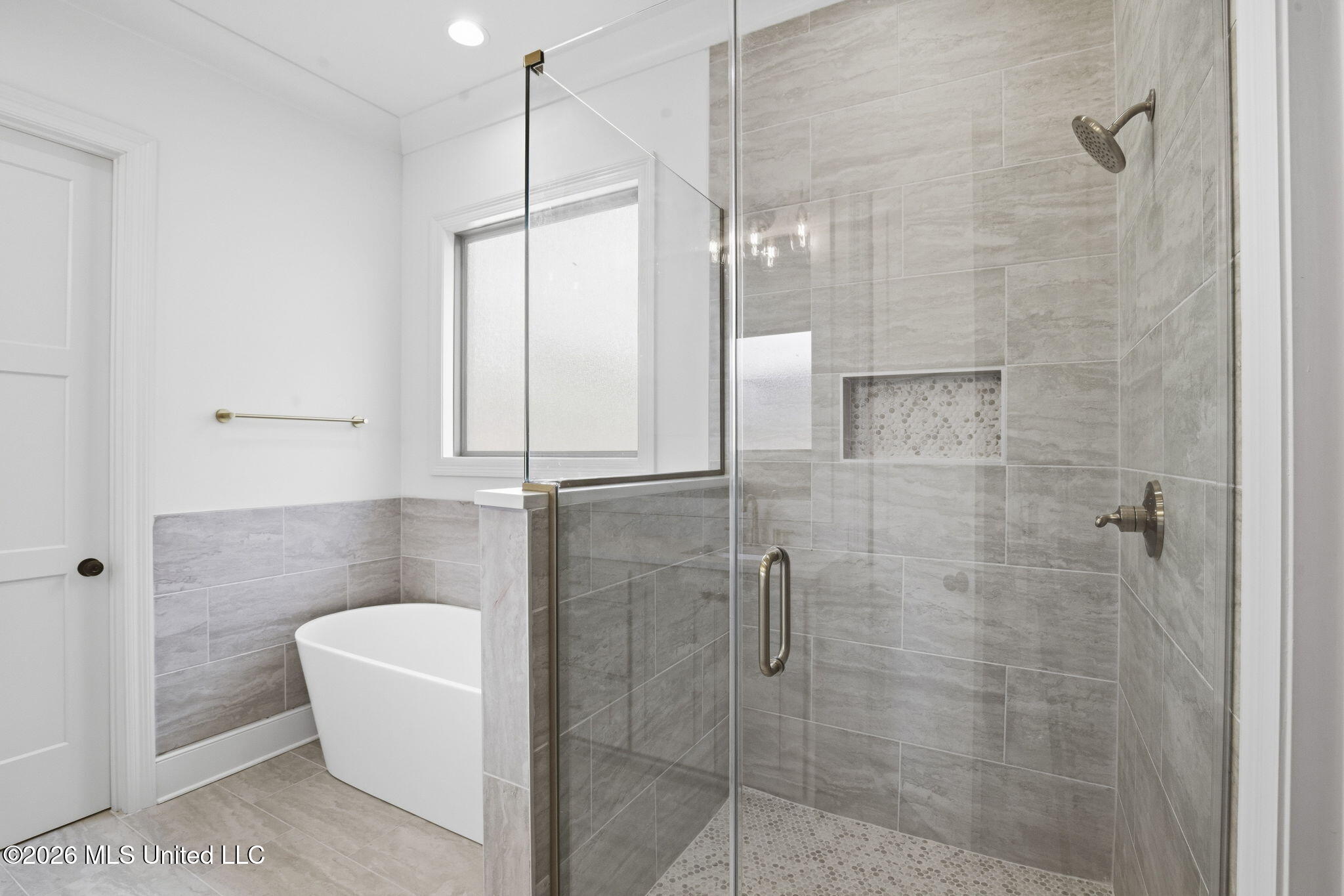 181 Bronson Bend Flowood, MS 39232 - Photo 31 of 60 Master Bath