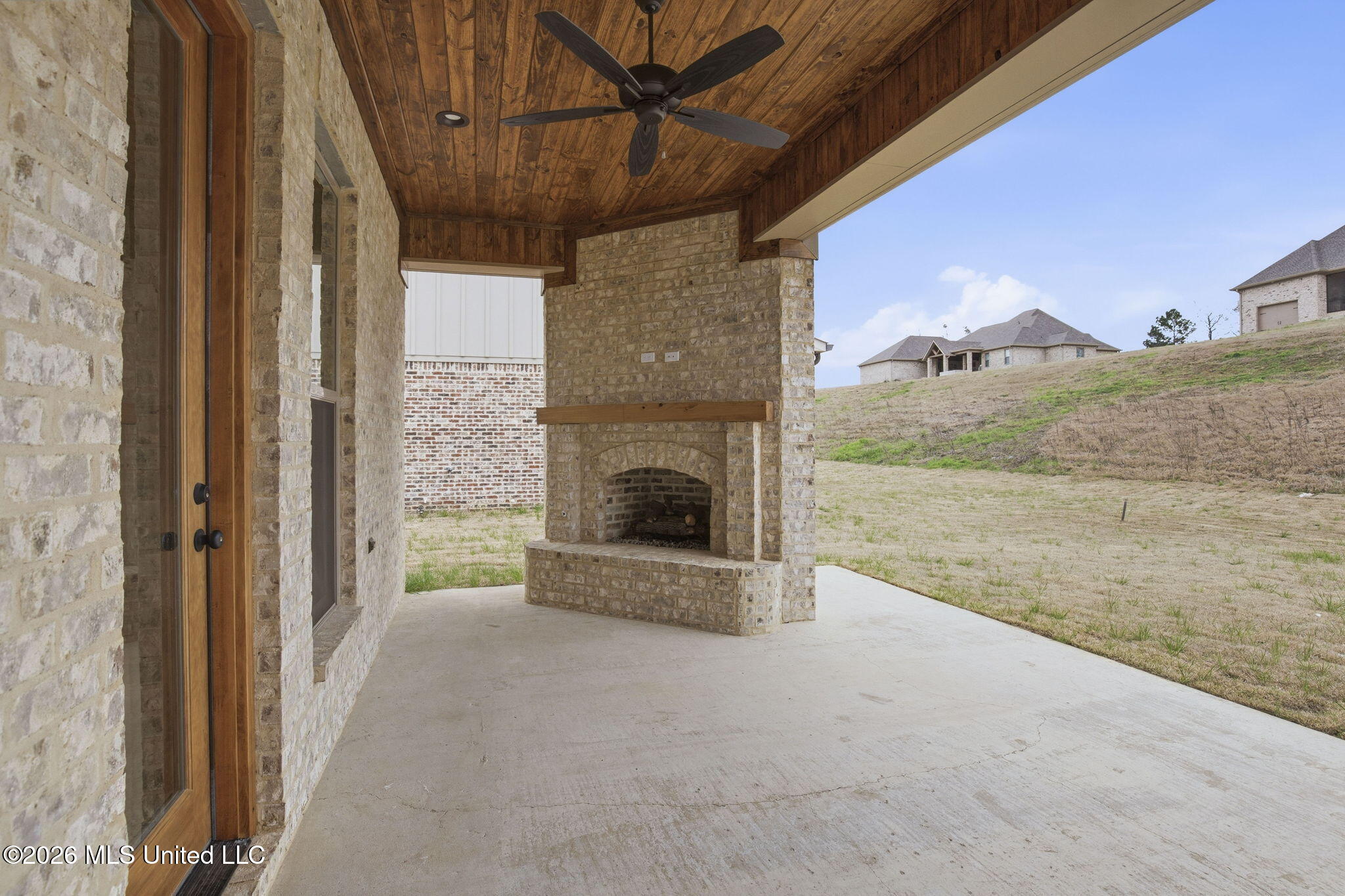 181 Bronson Bend Flowood, MS 39232 - Photo 52 of 60 Fireplace View