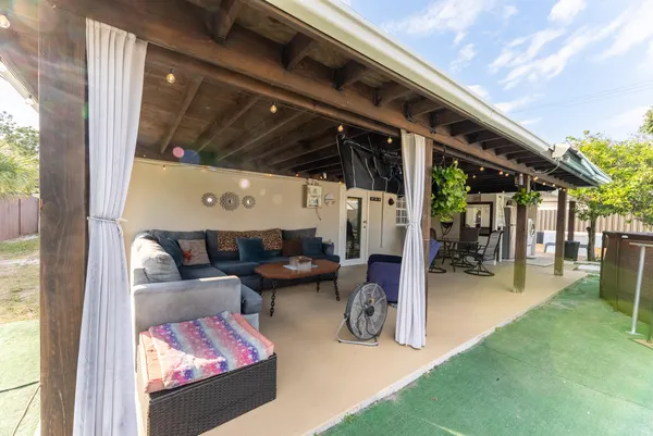 $475,000 | 1432 Southwest 26th Avenue, Fort Lauderdale, FL 33312
