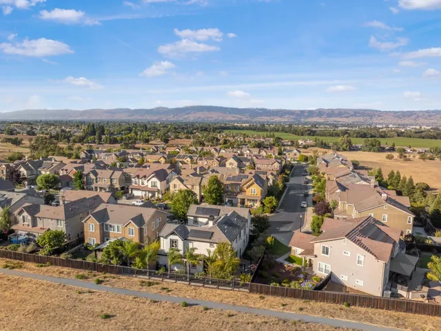 $1,499,900 | 5807 Casita Way, Gilroy, CA 95020