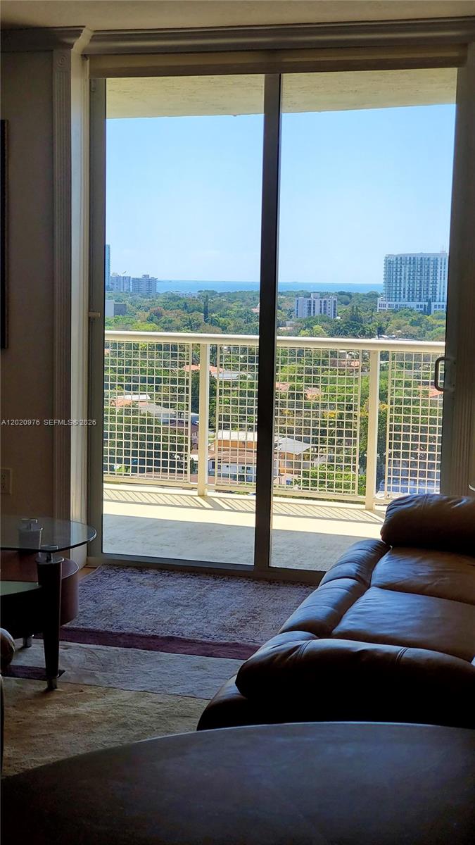 900 Southwest 8th Street, Unit 1501 Miami, FL 33130 - Photo 2 of 20