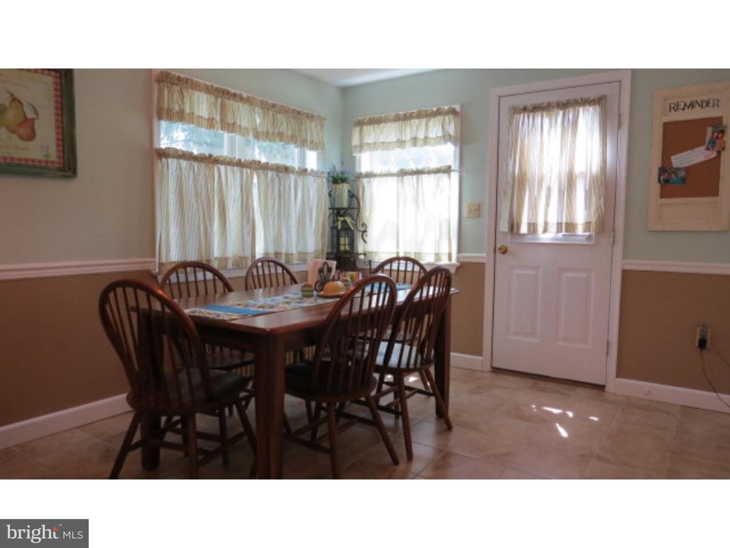 14 Dad Burnhams Road Pine Grove, PA 17963 - Photo 16 of 25 Dining Room