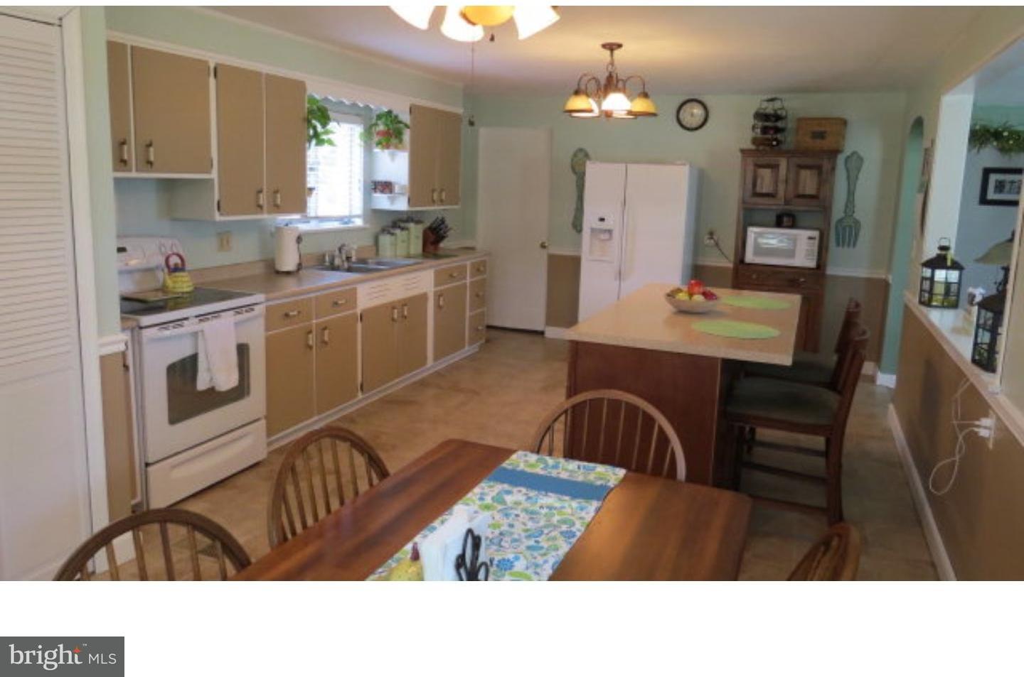 14 Dad Burnhams Road Pine Grove, PA 17963 - Photo 18 of 25 Kitchen