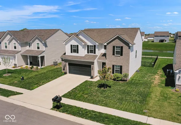 $384,999 | 8346 Juniper Lane, Pendleton, IN 46064