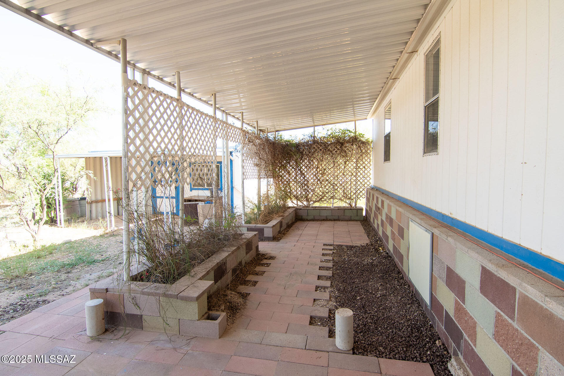 5538 East Hermans Road Tucson, AZ 85756 - Photo 26 of 32 Back Patio