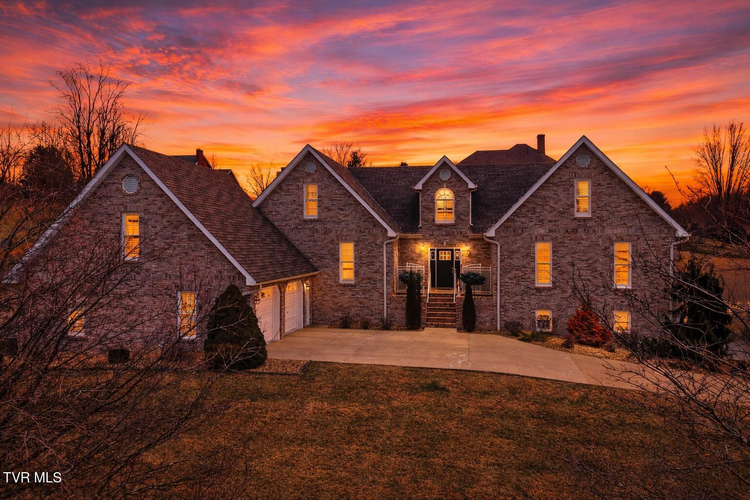 2070 King College Road