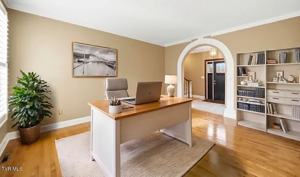 $874,900 | 2070 King College Road, Bristol, TN 37620