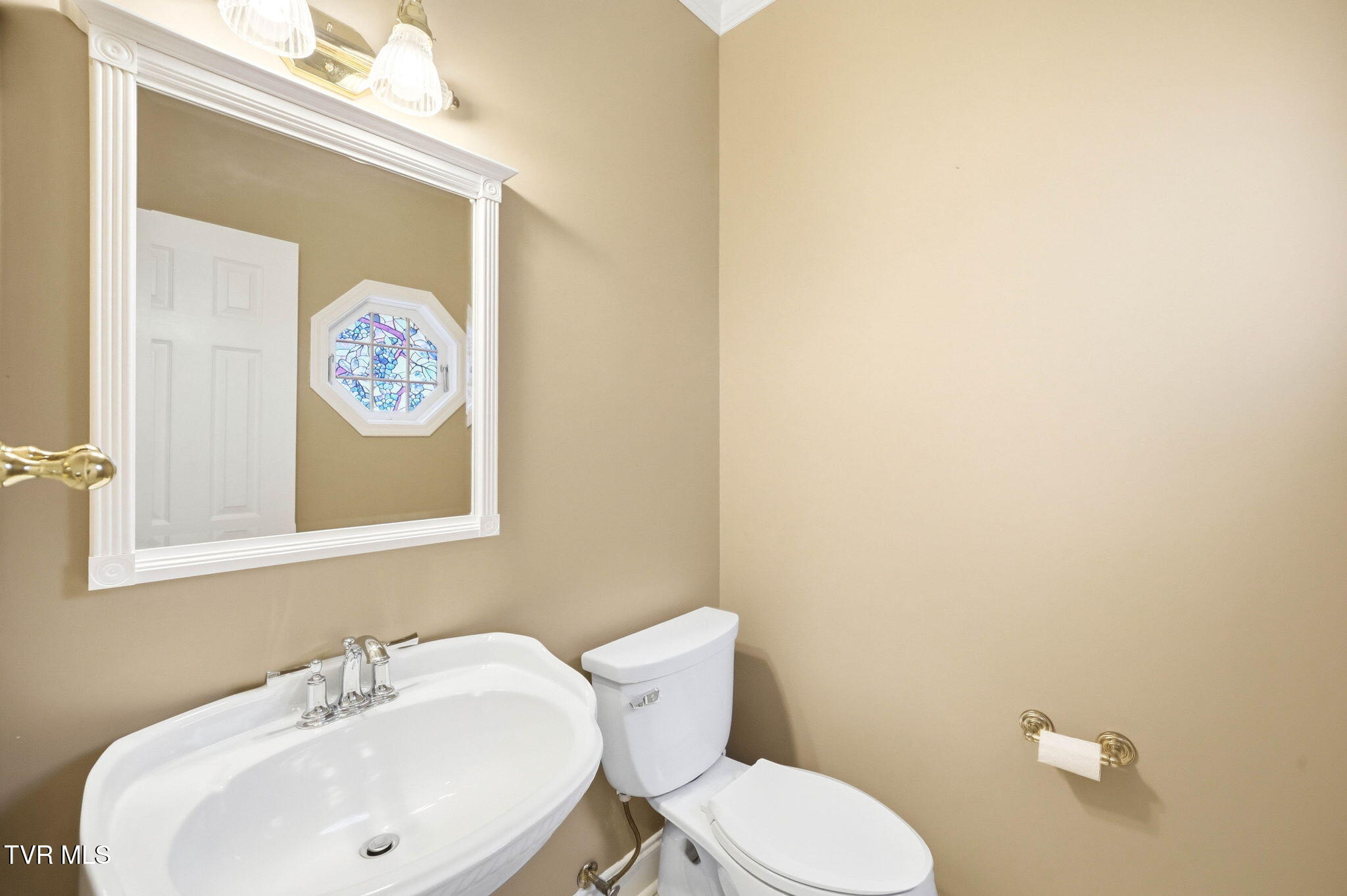 2070 King College Road Bristol, TN 37620 - Photo 29 of 71 19-web-or-mls-2070_King college-21