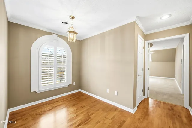 $889,900 | 2070 King College Road, Bristol, TN 37620